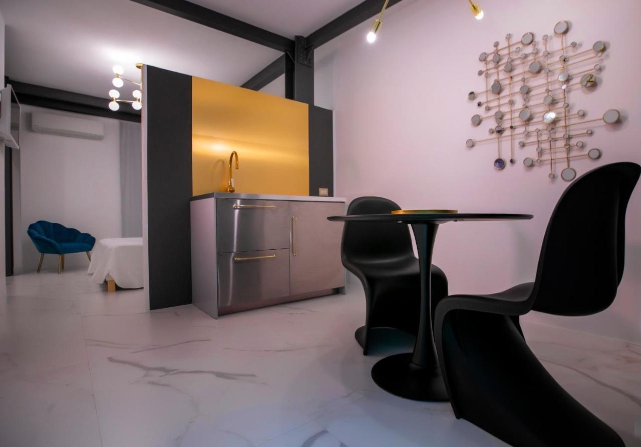 Azzoli Trapani - Apartments&Skypool - Adults Only Eksteriør bilde