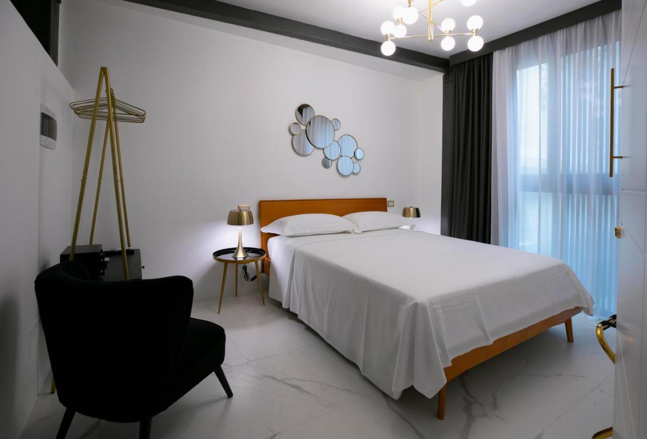 Azzoli Trapani - Apartments&Skypool - Adults Only Eksteriør bilde