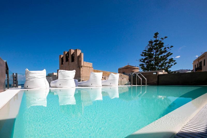 Azzoli Trapani - Apartments&Skypool - Adults Only Eksteriør bilde